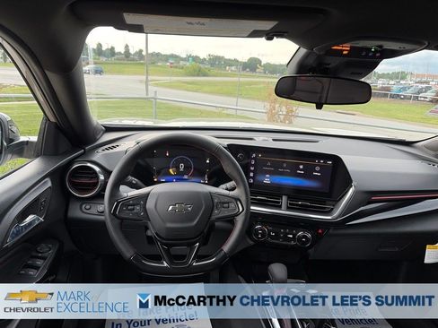 New 2026 Chevrolet Trax RS FWD image 40
