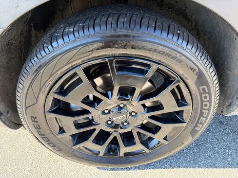Used 2022 Kia Telluride SX w/ SX Prestige Package AWD/4WD image 11