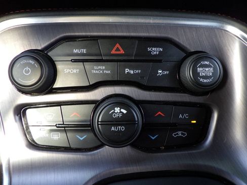 Used 2018 Dodge Challenger R/T Plus RWD image 22