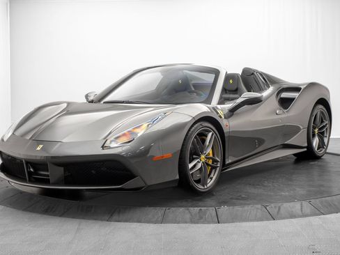 Used 2017 Ferrari 488 Spider RWD image 3