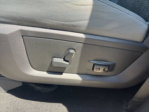 Used 2018 RAM 2500 Big Horn AWD/4WD image 17