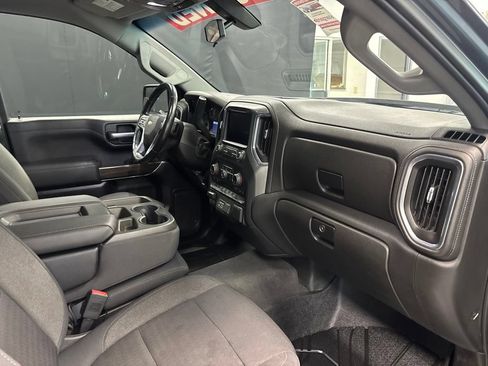 Used 2019 Chevrolet Silverado 1500 LT w/ All-Star Edition AWD/4WD image 12