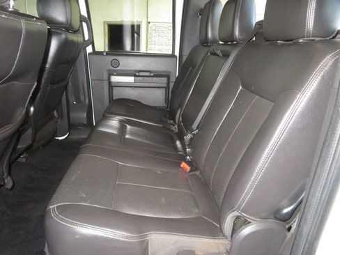 Used 2012 Ford F350 Lariat w/ Chrome Pkg image 26