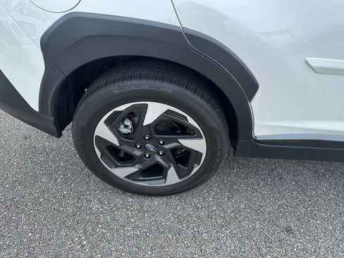 Used 2024 Subaru Crosstrek 2.5i Limited w/ Crosstrek Mirror Package image 5