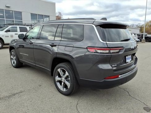 New 2025 Jeep Grand Cherokee L Limited image 6