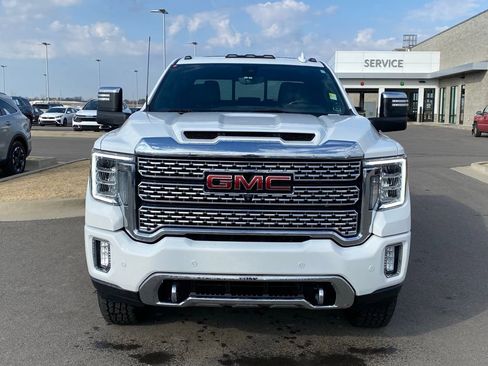 Used 2021 GMC Sierra 2500 Denali w/ Denali Ultimate Package image 2