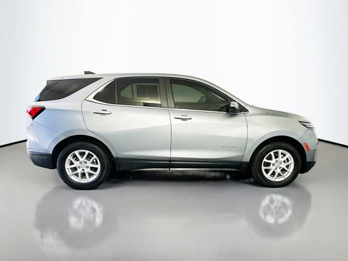 Used 2023 Chevrolet Equinox LT w/ Driver Convenience Package FWD image 8