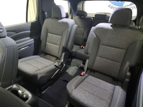 New 2026 Chevrolet Traverse LT image 26