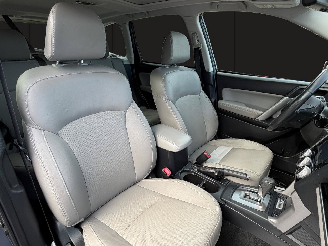 Used 2018 Subaru Forester 2.5i Limited AWD/4WD image 17