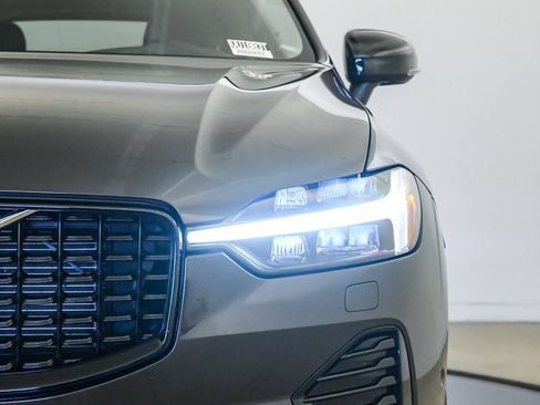 Certified 2024 Volvo XC60 T8 Ultimate w/ Protection Package Premier AWD/4WD image 9