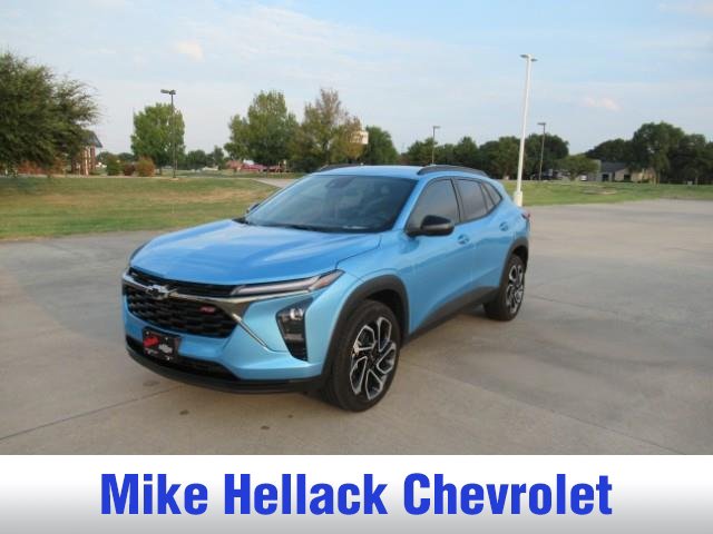 Used 2026 Chevrolet Trax RS FWD image 3