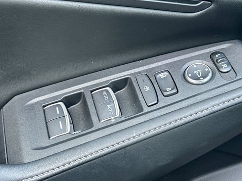 Used 2024 Honda Accord Sport image 13