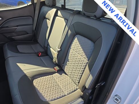 Used 2019 Chevrolet Colorado Z71 image 28