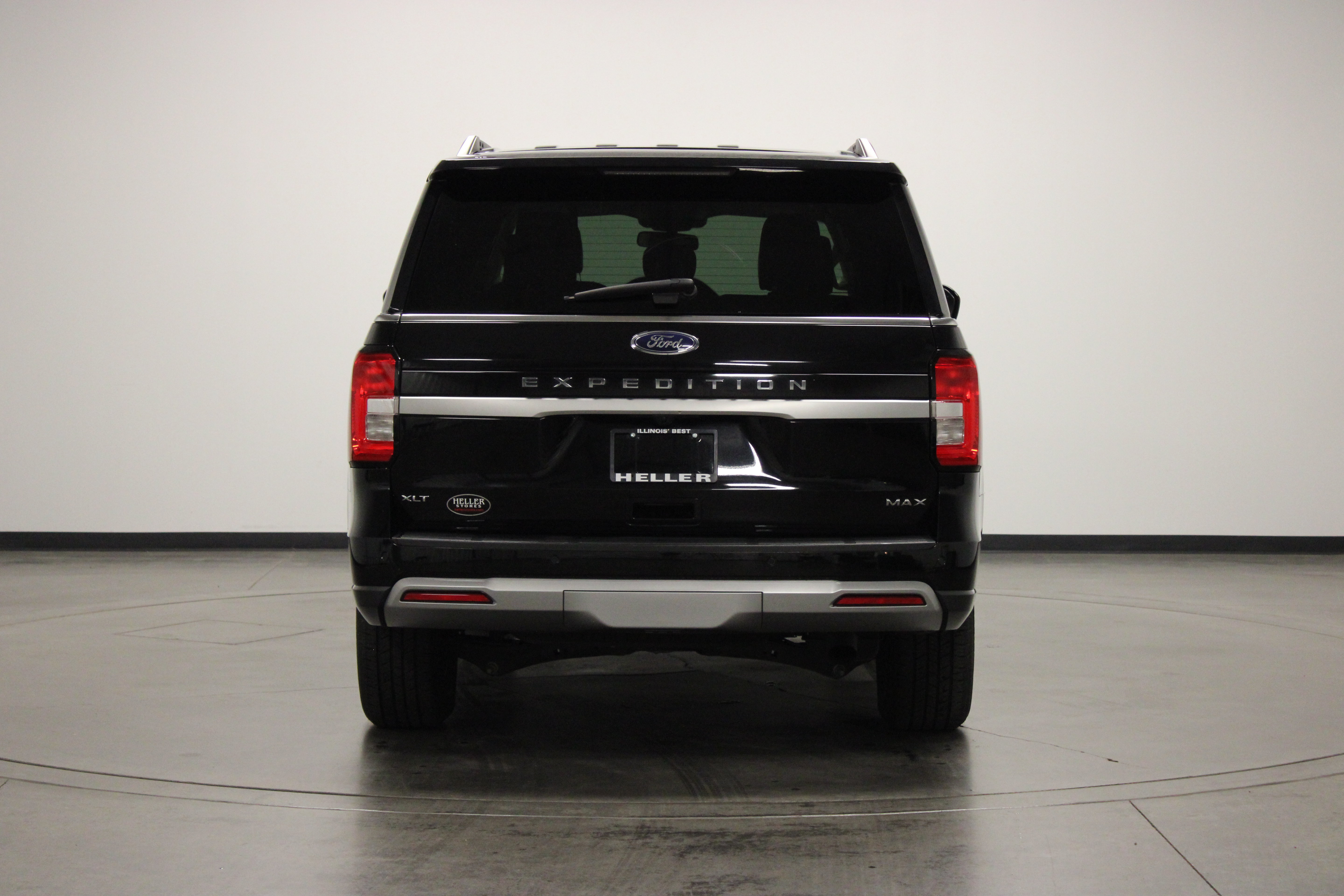 Used 2024 Ford Expedition Max XLT AWD/4WD image 7