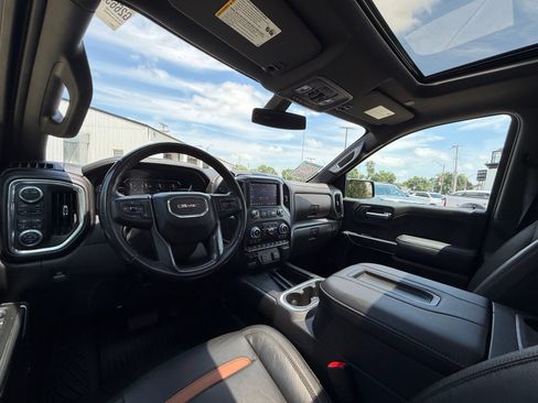 Used 2020 GMC Sierra 1500 AT4 w/ AT4 Premium Package AWD/4WD image 17