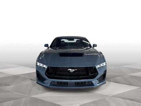 Used 2025 Ford Mustang GT Premium RWD image 3