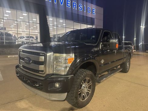 Used 2013 Ford F250 Platinum image 5