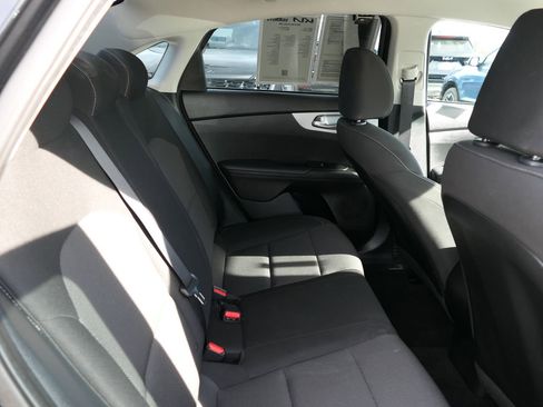 Used 2023 Kia Forte LXS w/ LXS Technology Package image 24