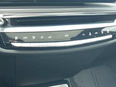 Certified 2024 Cadillac Lyriq Tech w/ Driver Assist Package AWD/4WD image 16
