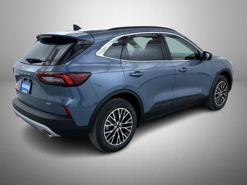 New 2026 Ford Escape SE image 5