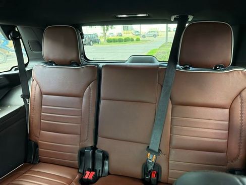 Used 2024 GMC Yukon Denali Ultimate AWD/4WD image 23