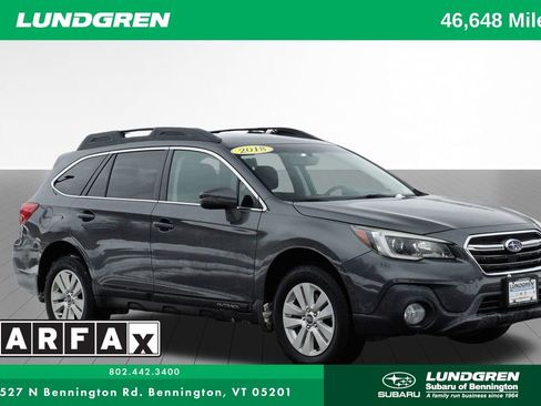 Used 2018 Subaru Outback 2.5i Premium image 1