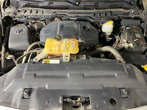 Used 2016 RAM 1500 Laramie w/ Convenience Group image 33