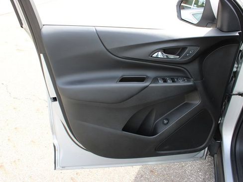 Certified 2022 Chevrolet Equinox LT AWD/4WD image 8
