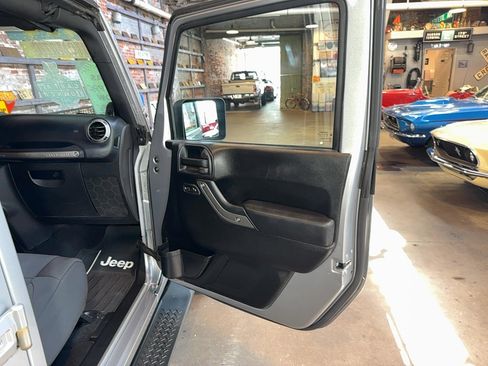Used 2013 Jeep Wrangler Unlimited Sport AWD/4WD image 53