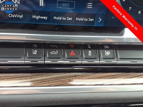 Used 2025 Chevrolet Silverado 2500 LT w/ Convenience Package image 25