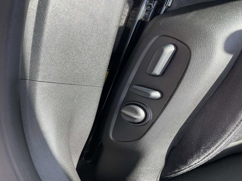 Used 2025 Chevrolet Malibu LT FWD image 17