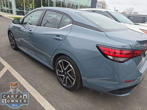 Used 2024 Nissan Sentra SR w/ SR Premium Package image 43