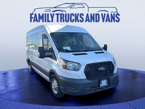 Used 2023 Ford Transit 250 Medium Roof AWD image 5