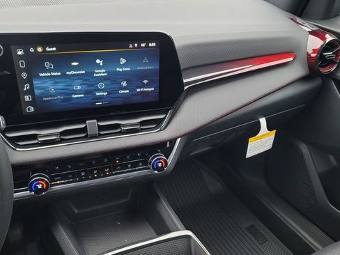 New 2026 Chevrolet Equinox RS w/ Convenience Package III FWD image 21