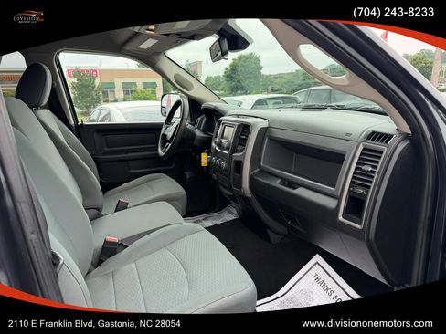 Used 2016 RAM 1500 Express AWD/4WD image 14