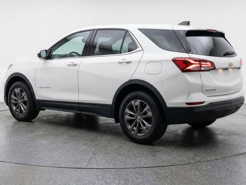 Used 2025 Chevrolet Equinox LT image 6