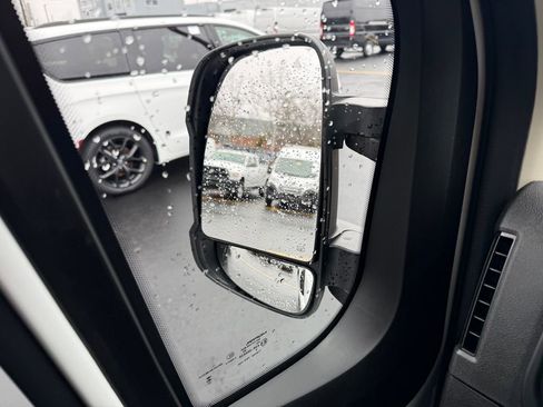 Used 2024 RAM ProMaster 2500 w/ Safety Group image 37