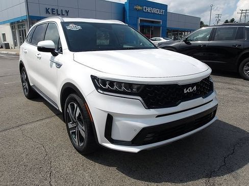 Used 2024 Kia Sorento EX AWD/4WD image 1