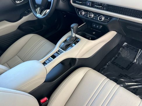 New 2026 Honda HR-V EX-L image 18