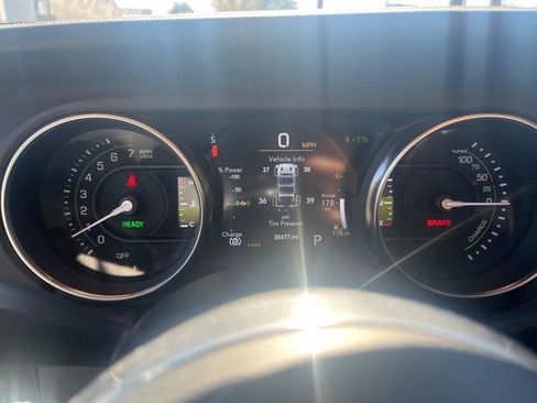 Used 2021 Jeep Wrangler Unlimited Rubicon 4xe image 24