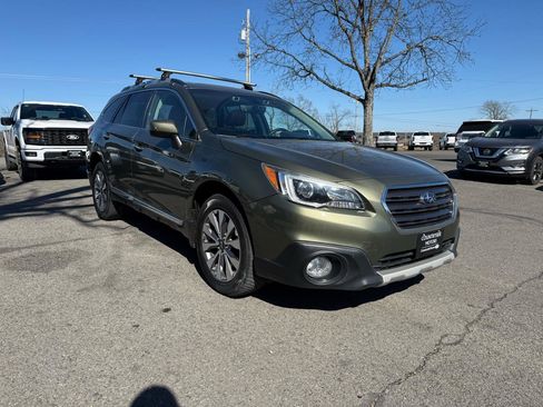 Used 2017 Subaru Outback 3.6R Touring w/ Popular Package #5A image 5