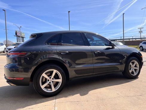 Used 2021 Porsche Macan AWD/4WD image 5