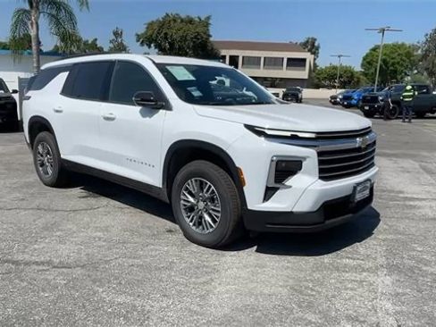 New 2026 Chevrolet Traverse LT w/ LPO, Floor Liner Package image 30