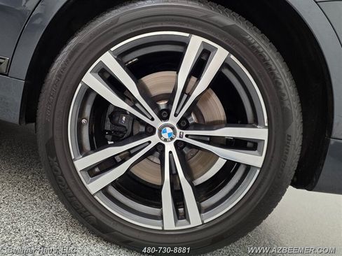 Used 2021 BMW X7 M50i AWD/4WD image 14