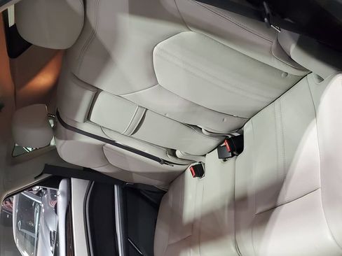 Used 2015 Cadillac SRX Performance w/ Driver Awareness Package FWD image 24