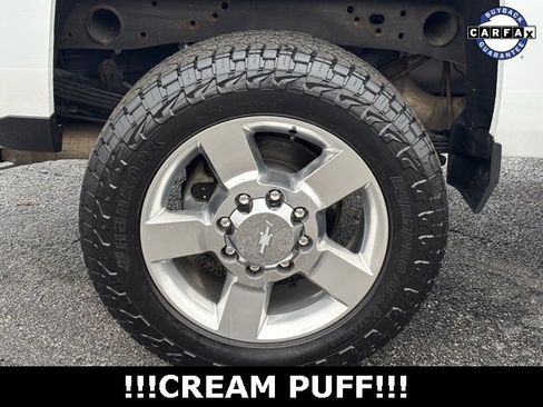 Used 2019 Chevrolet Silverado 2500 High Country w/ Duramax Plus Package image 11