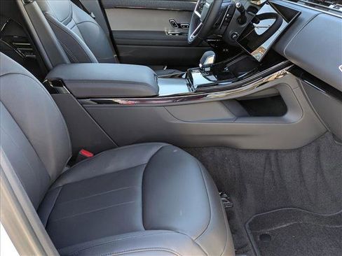 New 2026 Land Rover Range Rover Sport SE AWD/4WD image 18