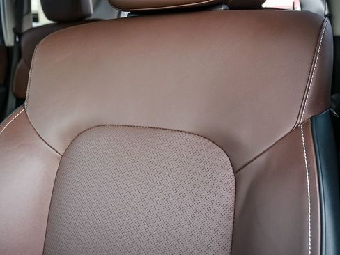 Used 2024 INFINITI QX80 Premium Select w/ All-Season Package image 27