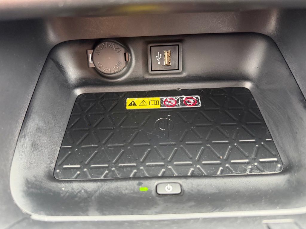 Used 2023 Toyota RAV4 XSE w/ Premium Package AWD/4WD image 23