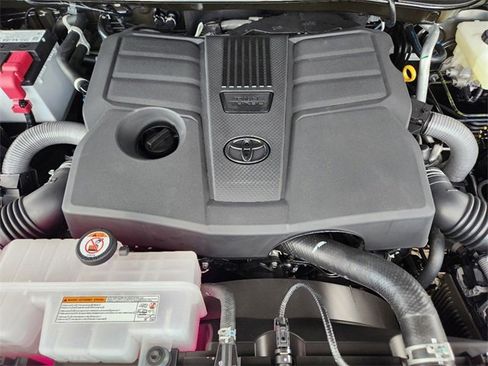 New 2025 Toyota Tundra SR5 image 19